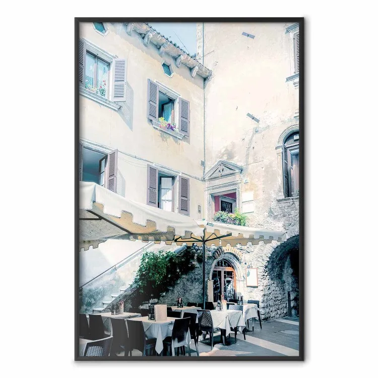 Italian Restaurant - charming architecture of a majestic city